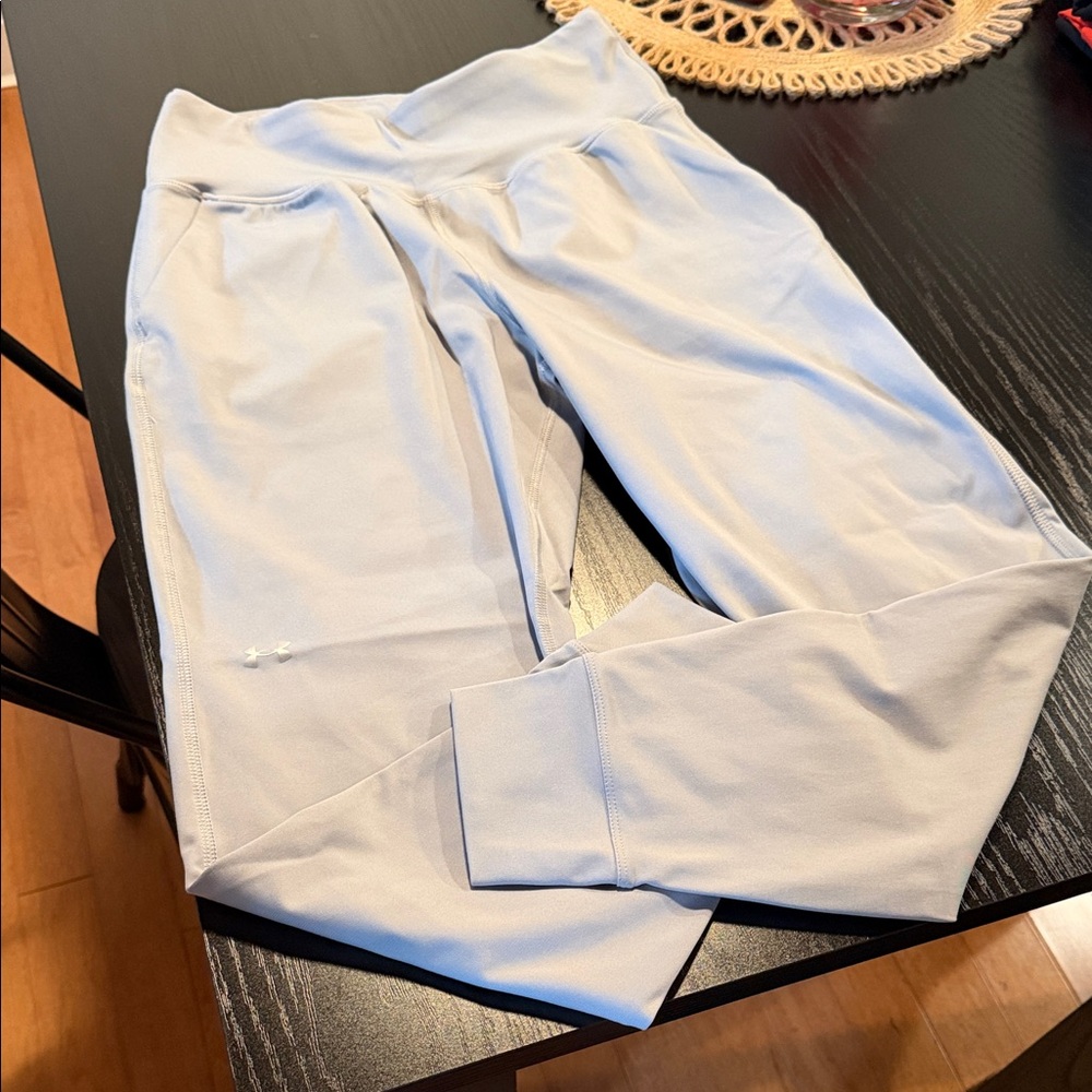 Under Armour Light Gray Women's Joggers